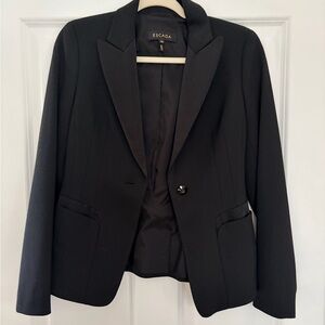 Escada Classic Black Jacket size XS-S